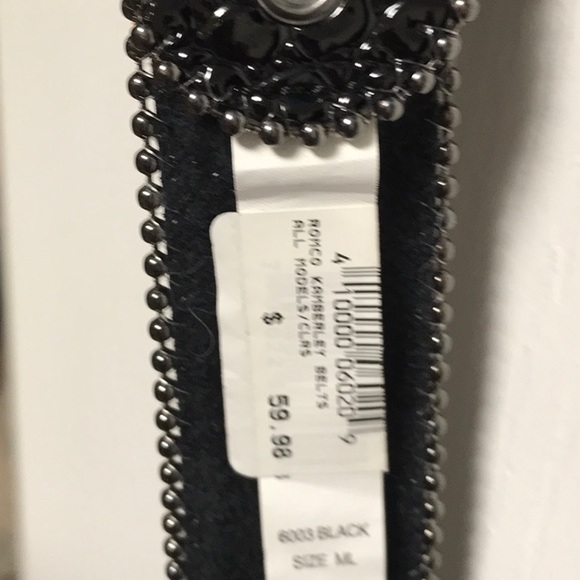 Women’s black size Med/large Nomad Creek blingy western belt. - Picture 5 of 5
